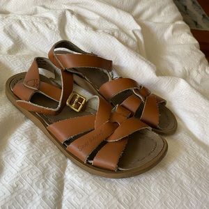 Saltwater sandals